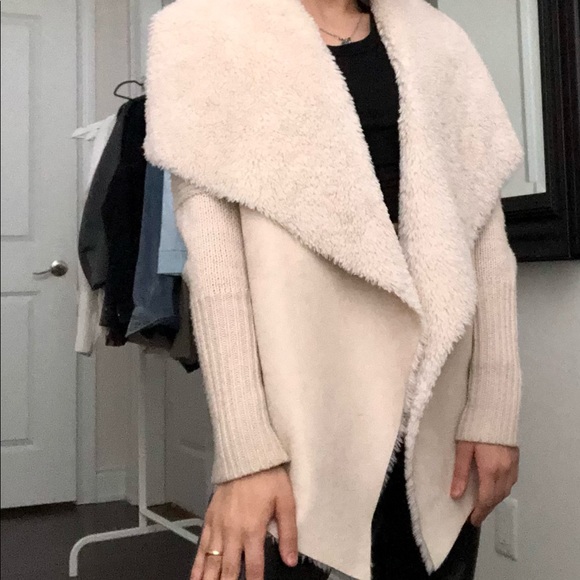 Mendocino x John x Jenn white fur-trim cardigan - Picture 5 of 5